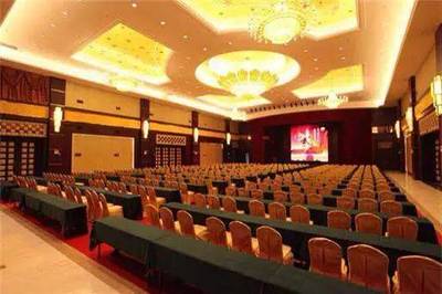 安徽金孔雀溫泉旅游度假村 黨政會(huì)議定點(diǎn)與展覽展示服務(wù)的雙重優(yōu)勢(shì)